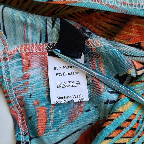 SHEIN Curvy Cropped Tie Front Blouse 3X Floral Batwing Sleeve Hawaiian Tropical - Picture 7 of 9